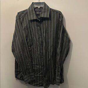 Banana Republic Men's XL Pinstripe Shirt